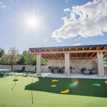 Maslina Gasthuis Vinišće