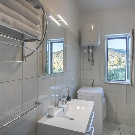 Maslina Gasthuis Vinišće